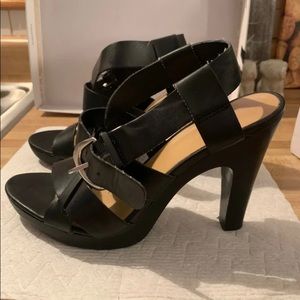 Nine West black high heel sandal Size 7
